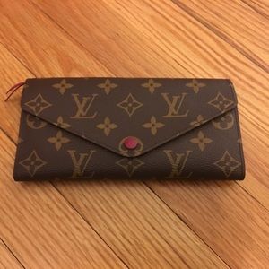 Louis Vuitton Josephine Wallet